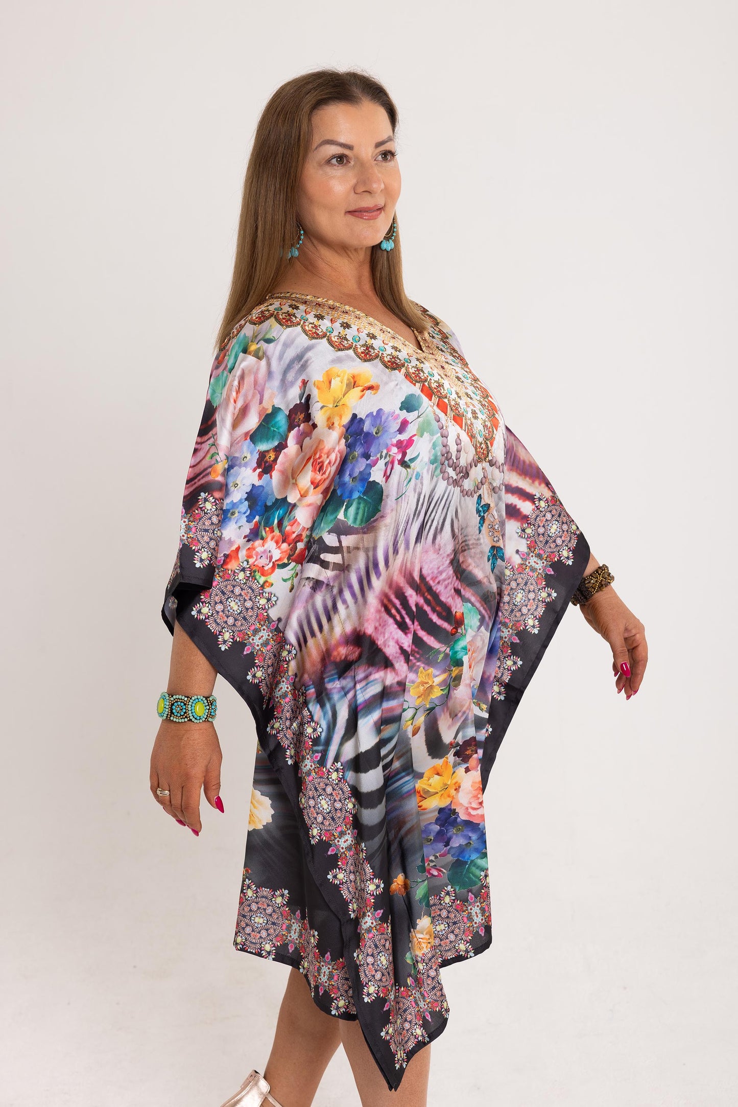 Short Satin - Black and Silver Kaftan